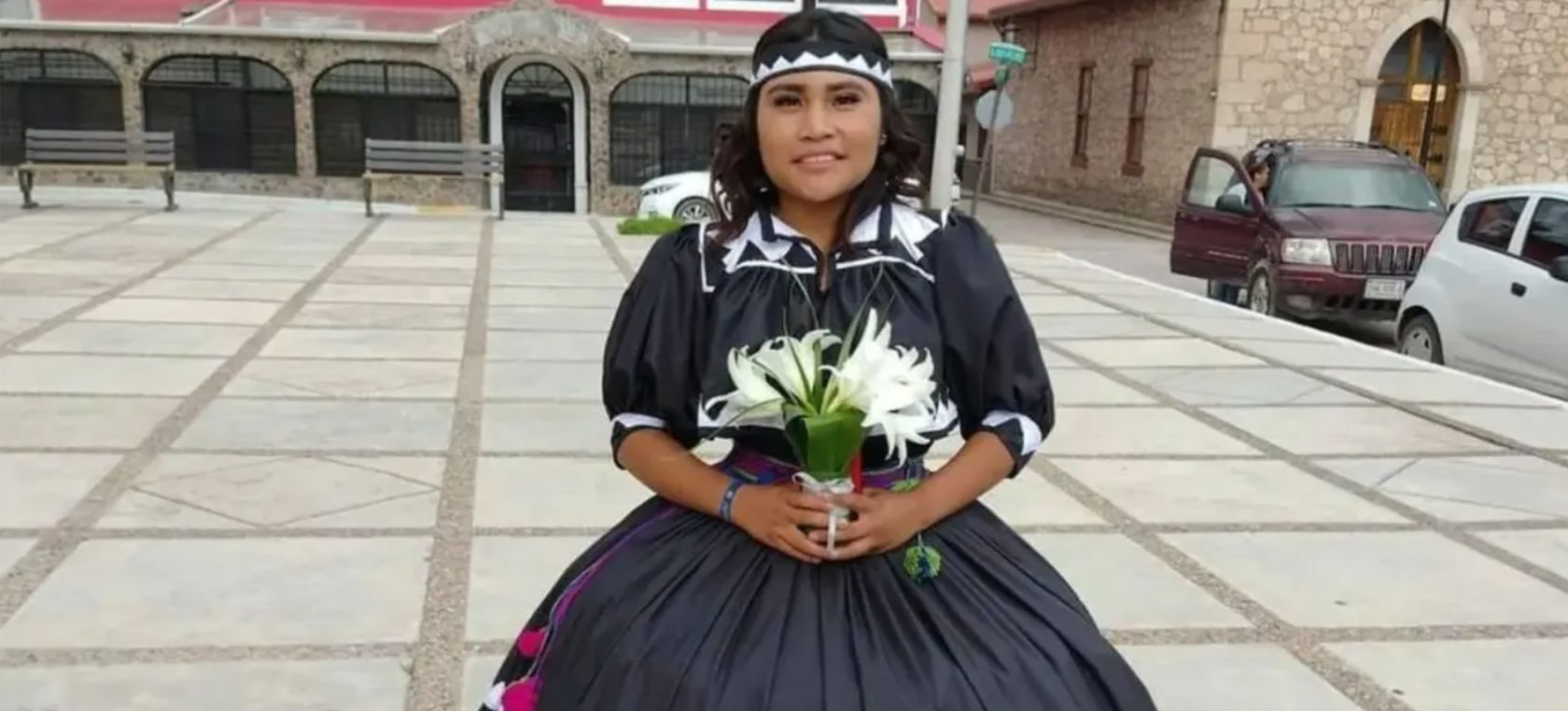 Viral: Quinceañera sorprende a todos con su vestido inspirado en la  comunidad rarámuri | Actualidad | LOS40 México