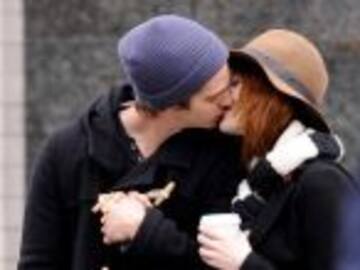 Emma Sone y Andrew Garfield nos hacen volver a creer en el amor
