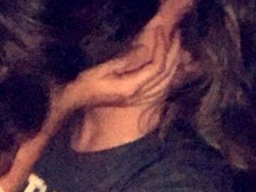 CACHÓ A SU NOVIA SIENDO INFIEL Y ASÍ SE VENGÓ EN REDES SOCIALES