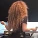 Shakira hace sexy movimiento de caderas y atacan su cuerpo