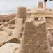 La historia del niño que se viralizó por hacer castillos de arena en sus sueños