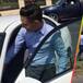 Le regalan auto por su graduación y lo choca a los dos kilómetros