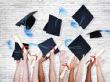 "Diplomados" en Memes