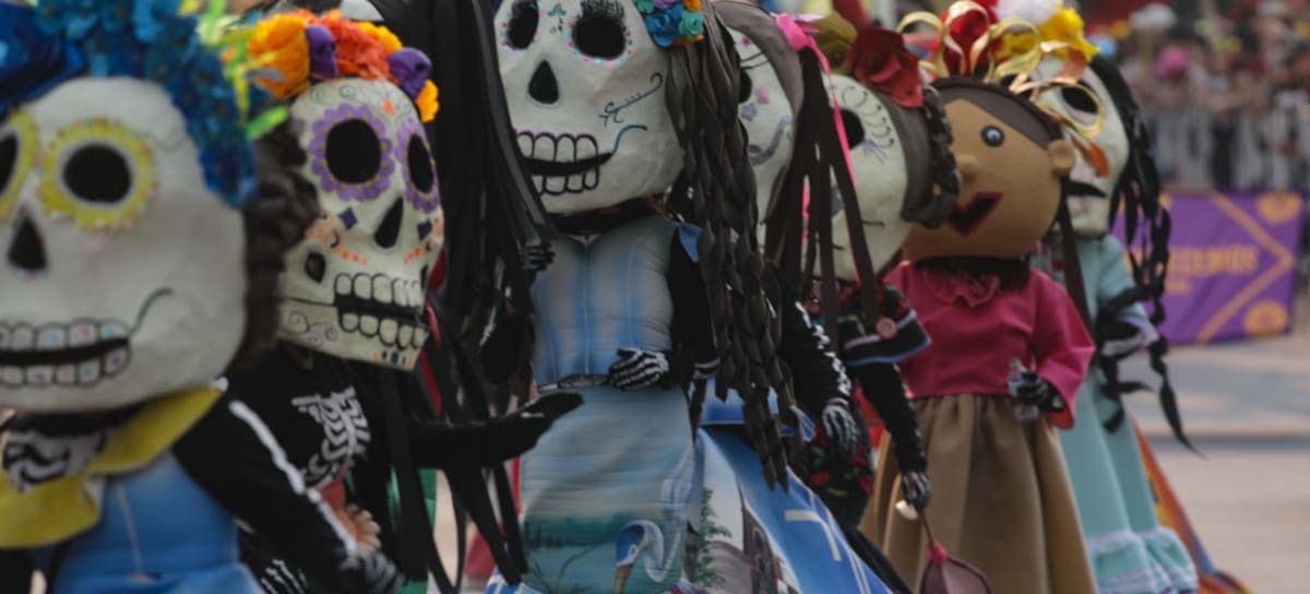 Harán desfile de Día de Muertos por el Mundial