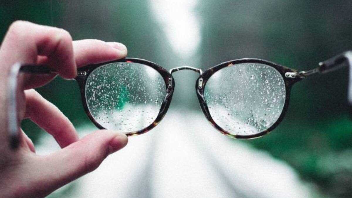 Celulares causarán miopía al 70% de la población juvenil