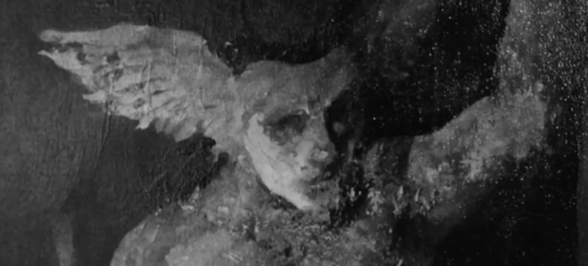 Película mexicana de terror psicologíco, Casa 12