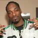 Snoop Dogg tiene asistente únicamente para armar sus cigarrillos