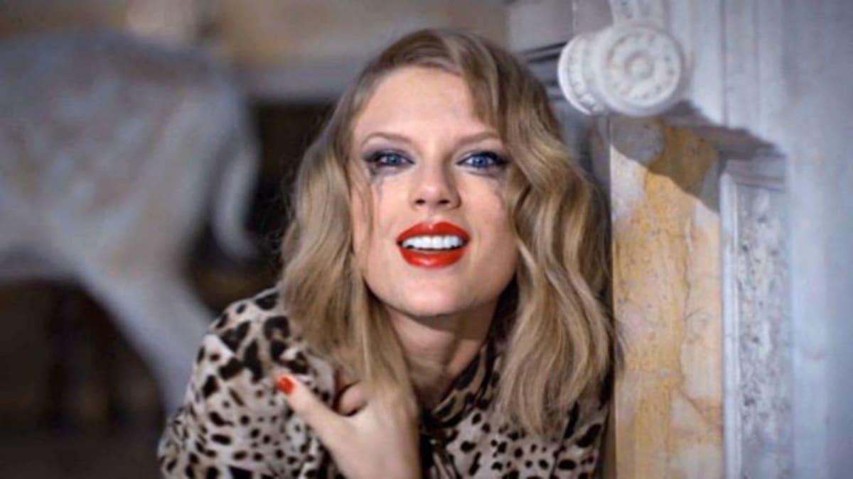Taylor Swift ya no es la No.1 ahora es... ¡Romeo Santos!