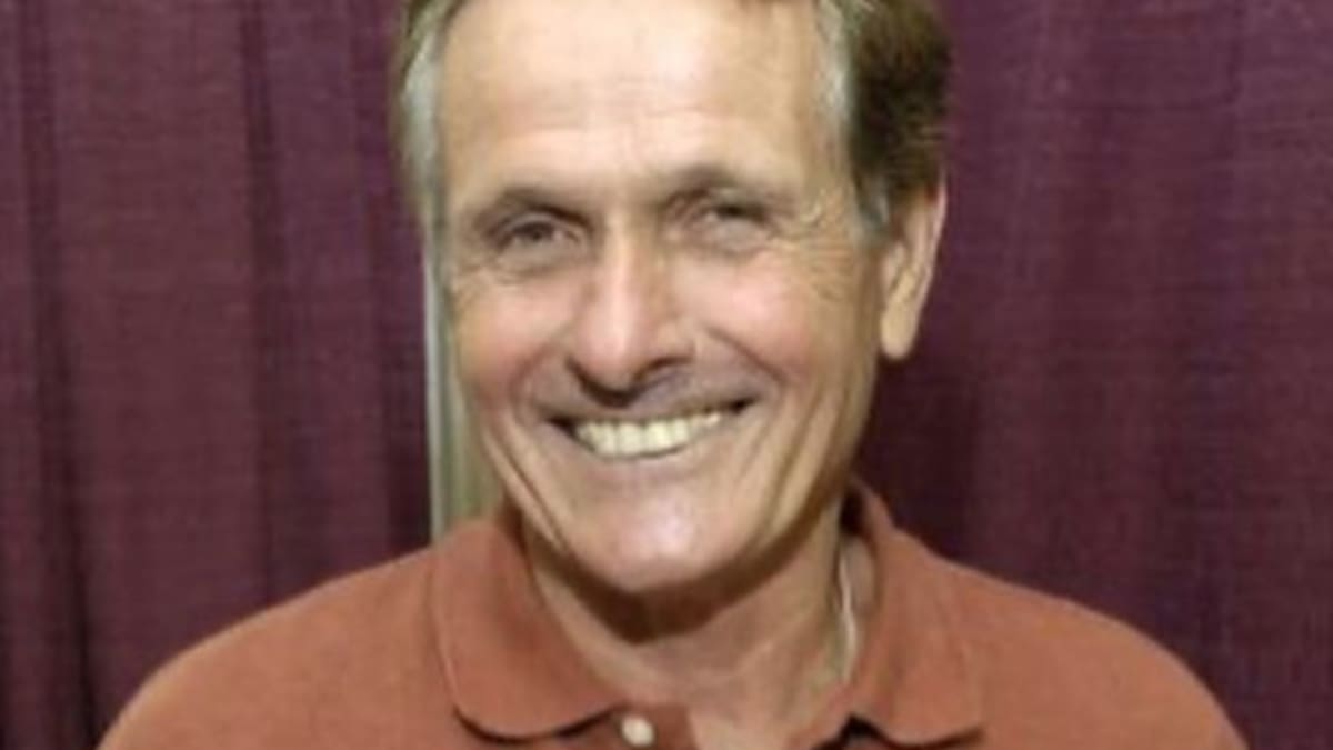 Fallece Mark Goddard