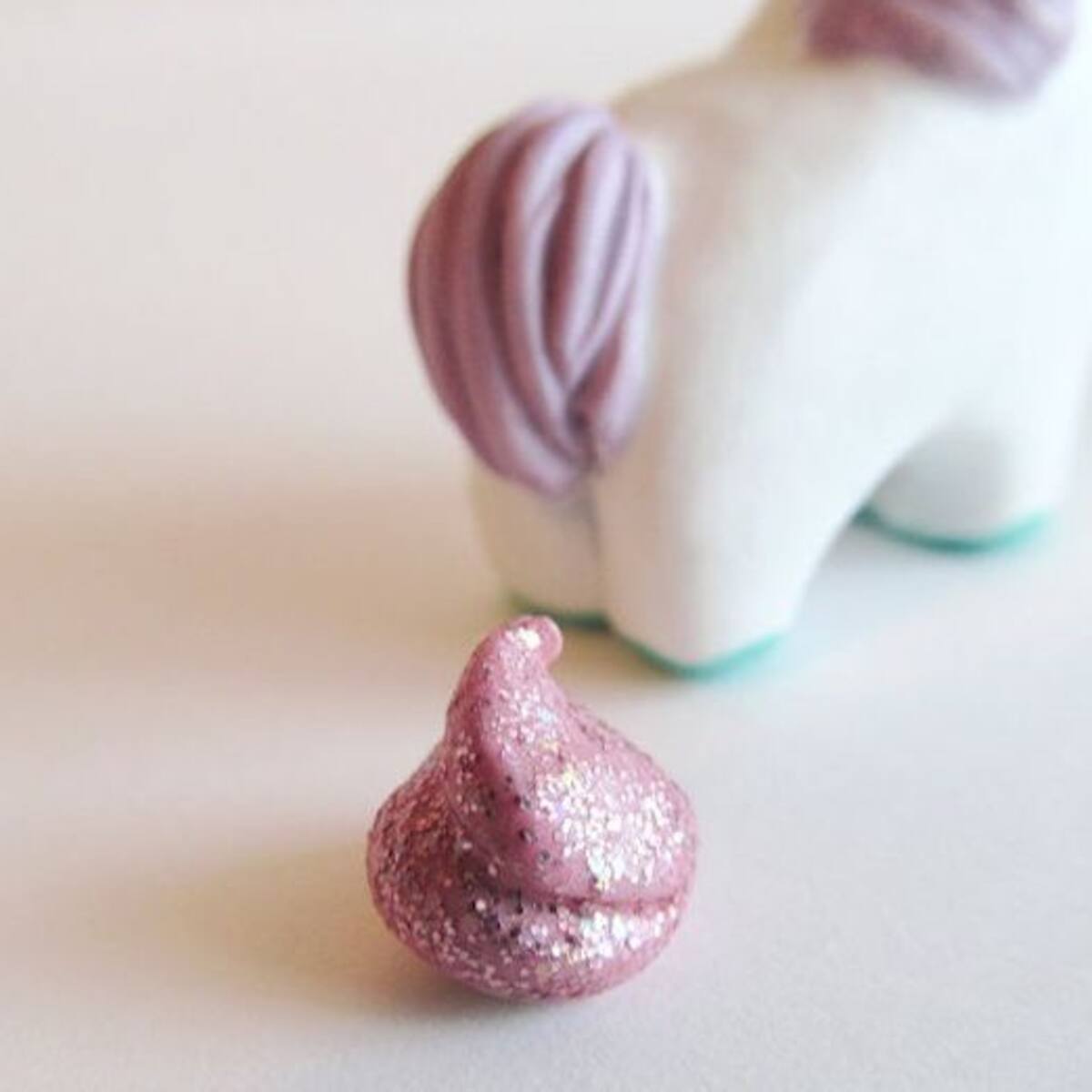 ¿Píldoras para hacer popó como unicornio?