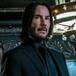 ¿Por qué Keanu Reeves nunca toca a las mujeres?