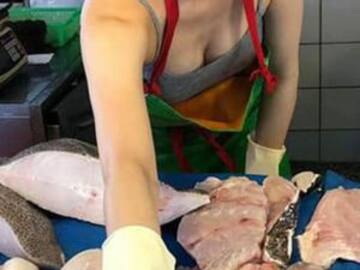 La vendedora de pescado más sexy de las redes