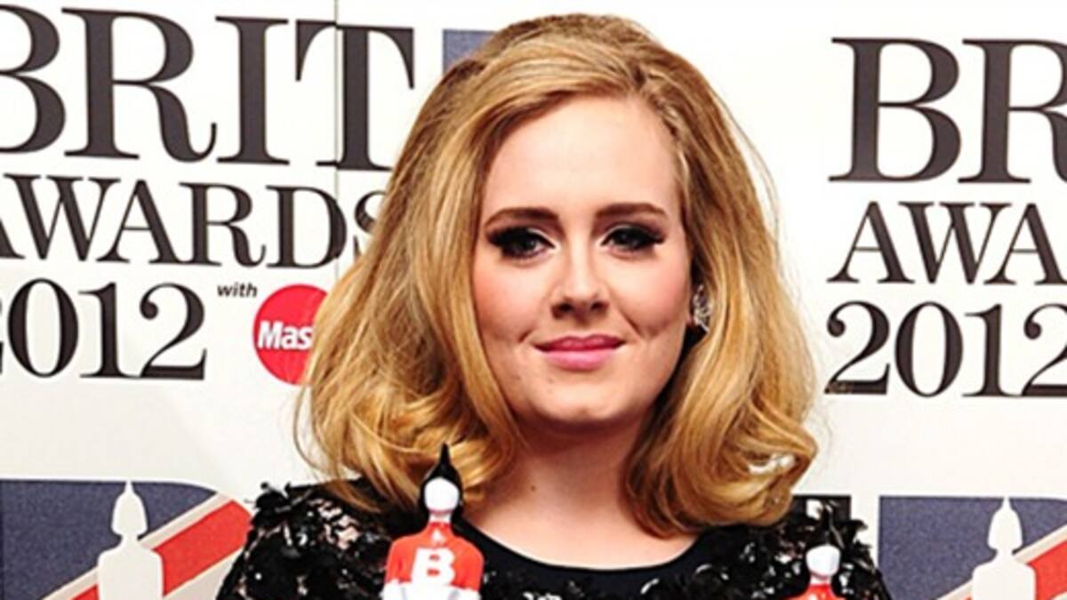 Adele triunfa también en los Premios Brit