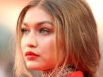 La modelo que es idéntica a Gigi Hadid, pero curvilínea