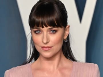 Dakota Johnson recuerda una "experiencia devastadora" en el set junto a Johnny Depp