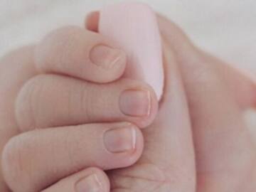 Al fin sabemos cómo luce la bebé de Kylie Jenner