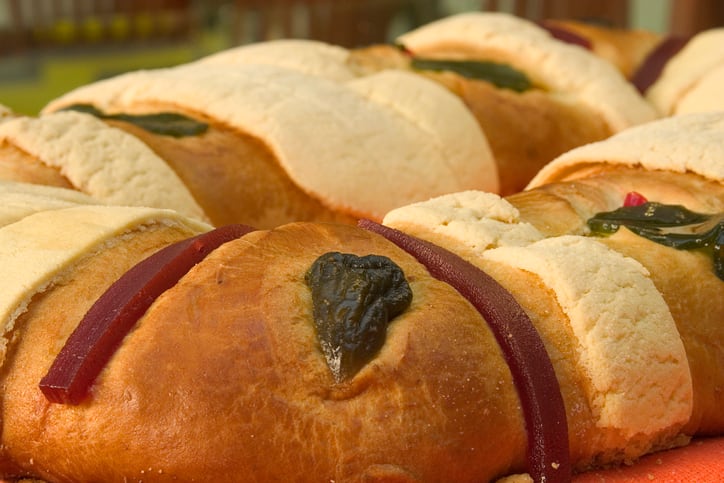 Rosca de reyes-muñecos