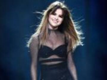 ¿Qué harías si Selena Gomez te visita en tu casa?