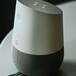 Ya puedes pedir música con control de voz en los dispositivos Google Home