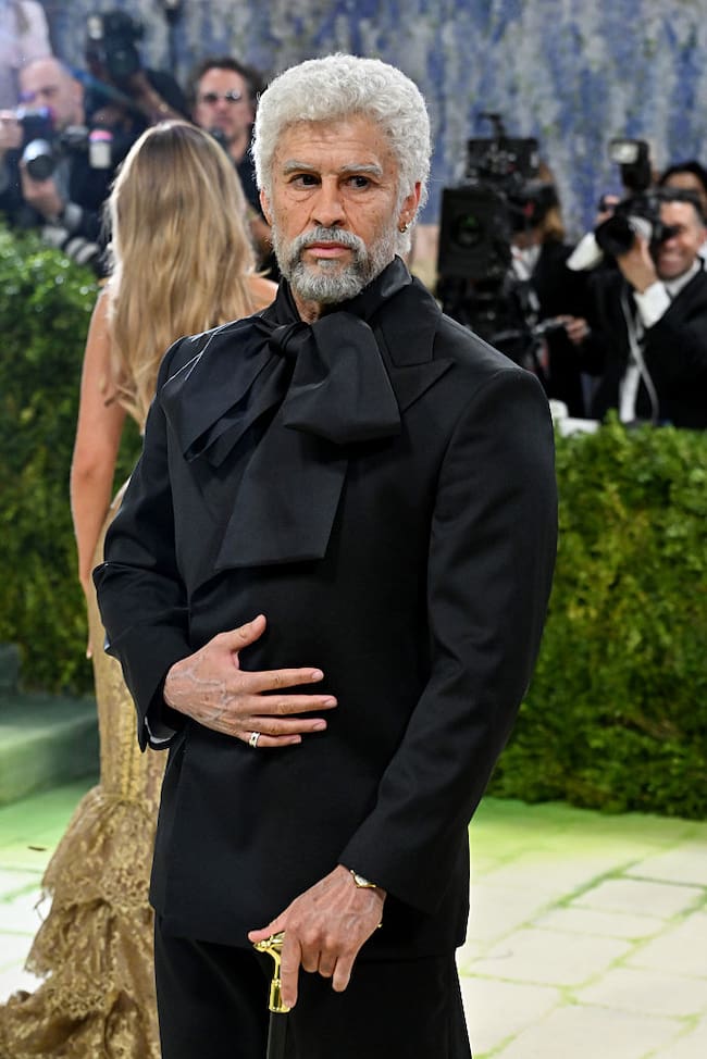 Bad Bunny lució envejecido en la MET GALA