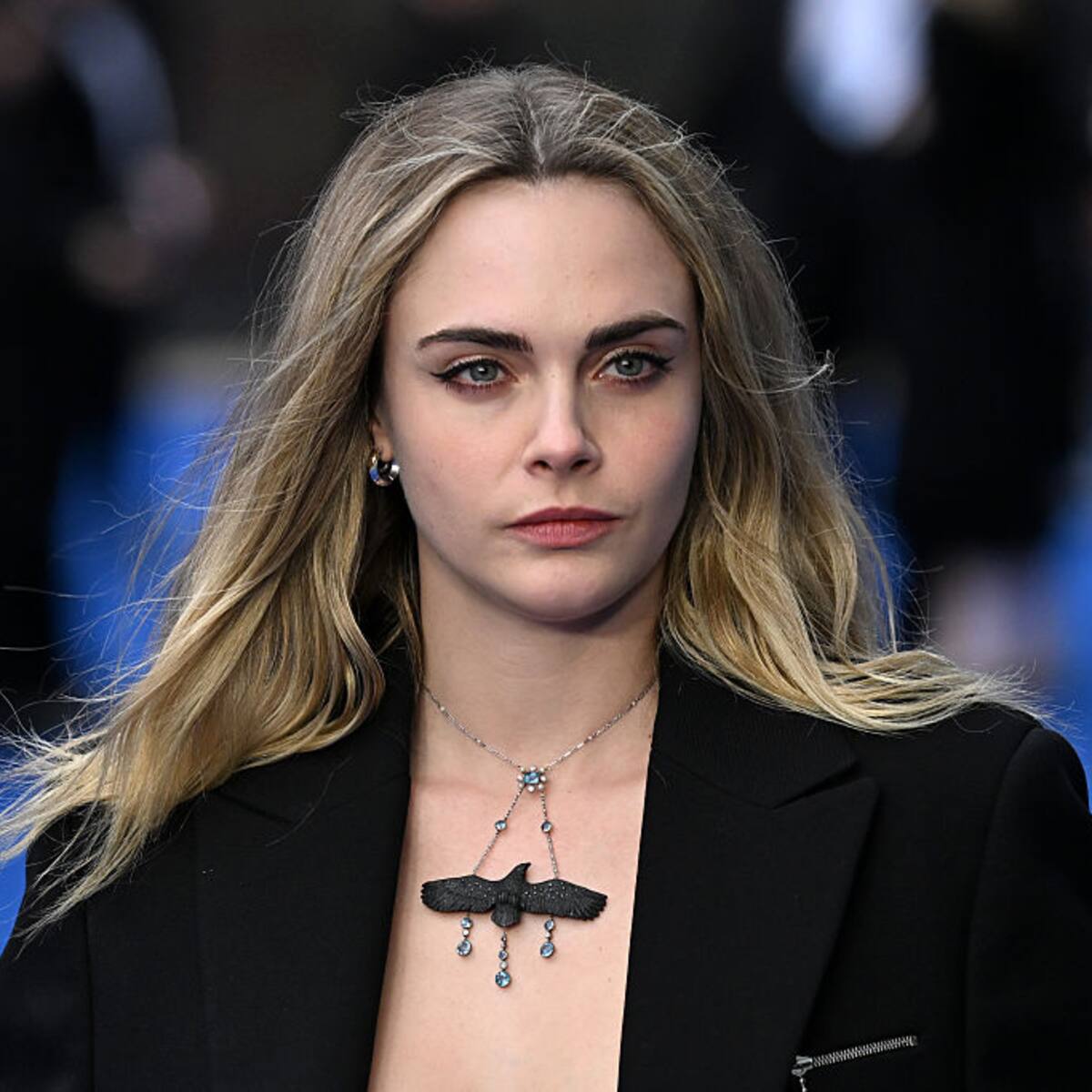 Cara Delevingne se sincera y cuenta cómo fue que se perdió en las drogas hasta tocar fondo y que la hizo recapacitar para no quitarse la vida
