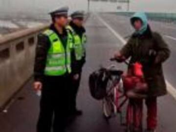 Recorrió 500 km en dirección contraria