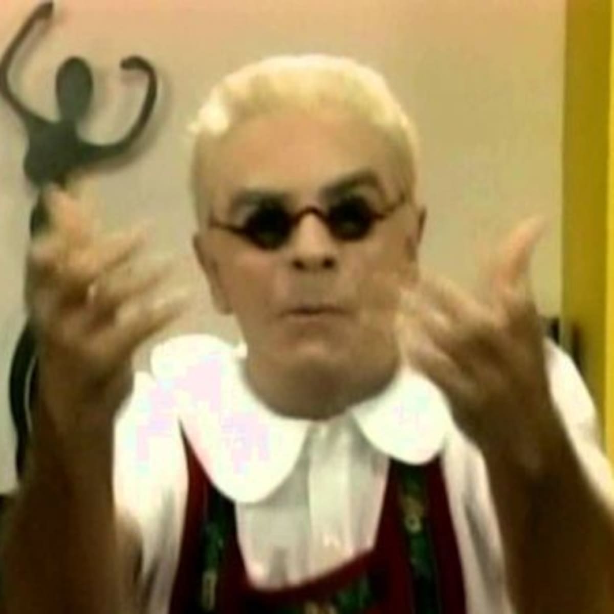 #Top Ten: Mira Te Explico…