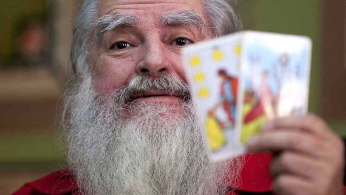 Predicciones del Brujo Mayor