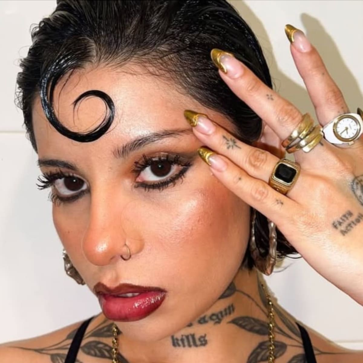 Dagna Mata, la modelo que sale en el nuevo video de Christian Nodal le interpuso una demanda, ¿por qué?