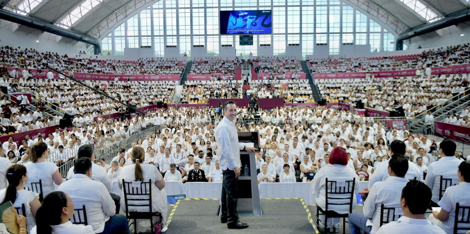 Rinde Gobernador Sexto Informe de Resultados, destaca reducción de la pobreza y la deuda estatal