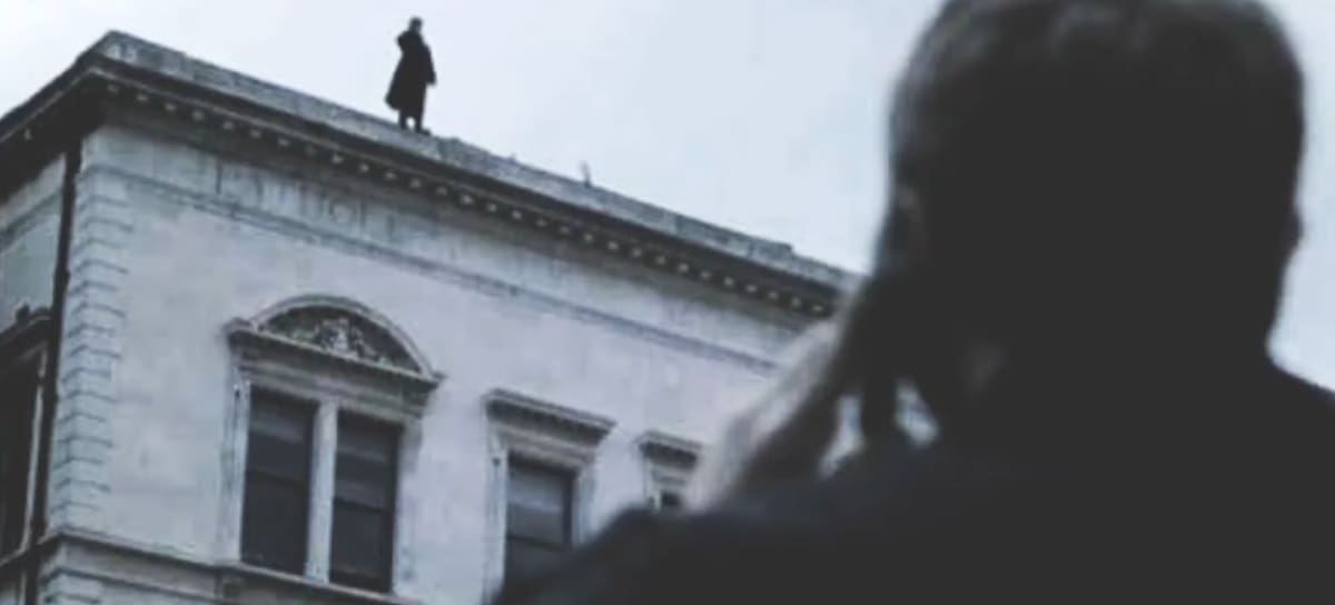 A Perfect Circle - The Outsider y el tiroteo en Teotihuacán