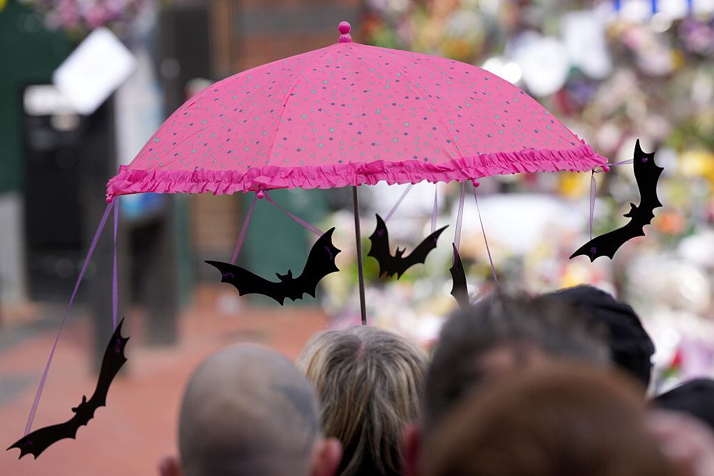 Paraguas con murciélagos