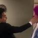 Omar defiende a su amigo mientras se recupera de sus operaciones