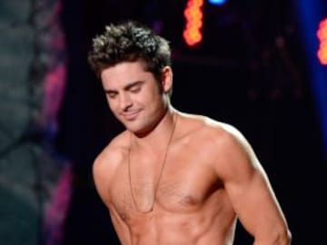 Zac Efron y sus mejores fotos sin playera