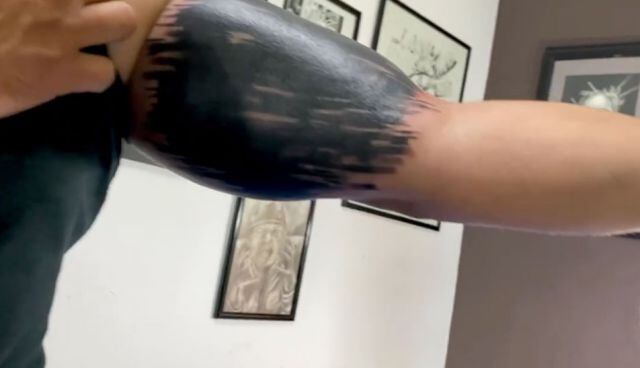 Lupillo Rivera se tapó con una mancha de tinta el tatuaje de Belinda