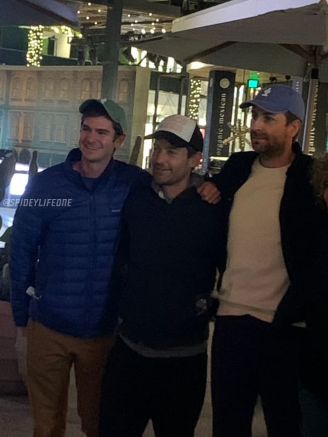 Tom Holland y Andrew Garfield fueron a ver "No Way Home" a un cine normal y nadie se dio cuenta