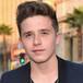 Foto de Brooklyn Beckham en la cama enloquece las redes