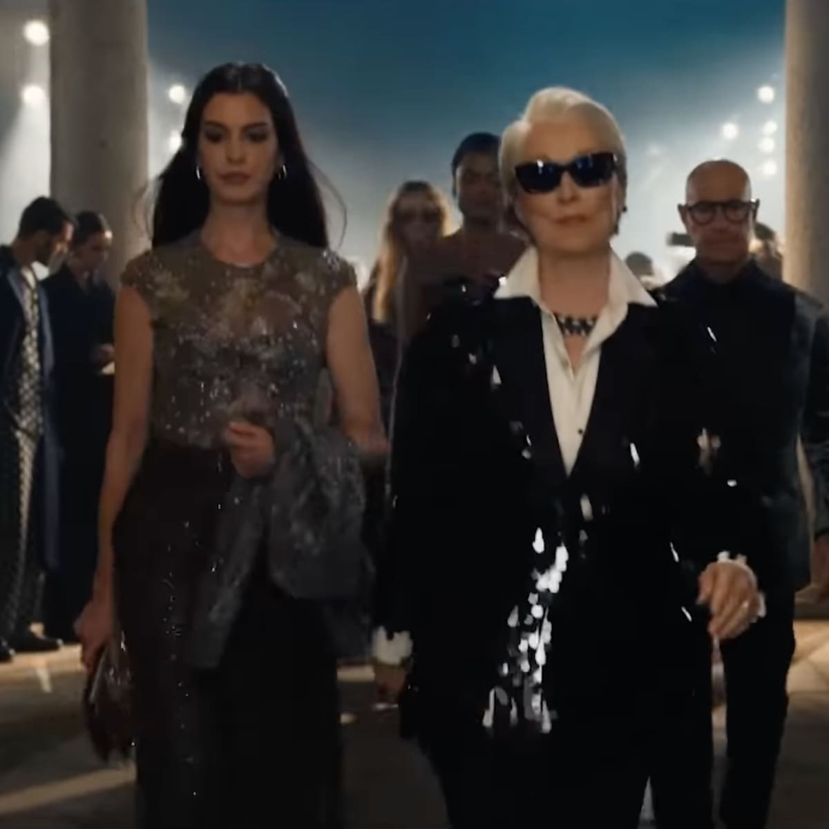 ¿Cuánto ganan las editoras en México vs la editora Ana Wintour en Vogue y qué tan alcanzable es la realidad que vemos detrás de “El diablo viste a la moda 2”?