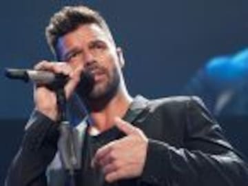 Ricky Martin comparte conmovedora foto con su hijo