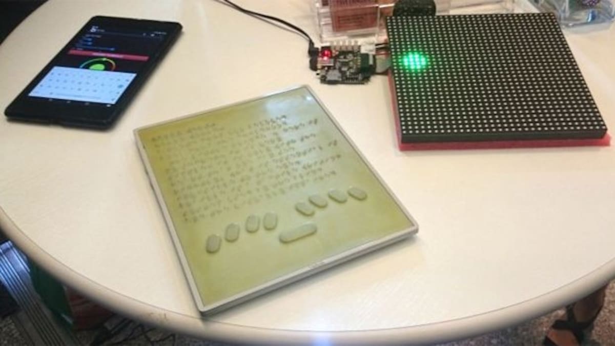 Anuncian “iPad para invidentes”