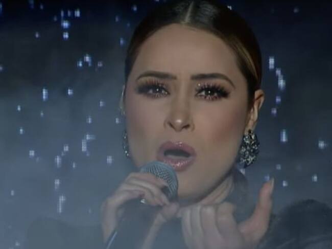 Cynthia Rodríguez vuelve a cantar "Si no estás conmigo"