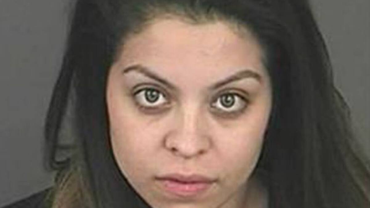 Mujer es demandada porque su pipí explotó en un microondas