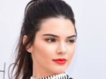 Celebridades que ganan millones solo por tener Instagram