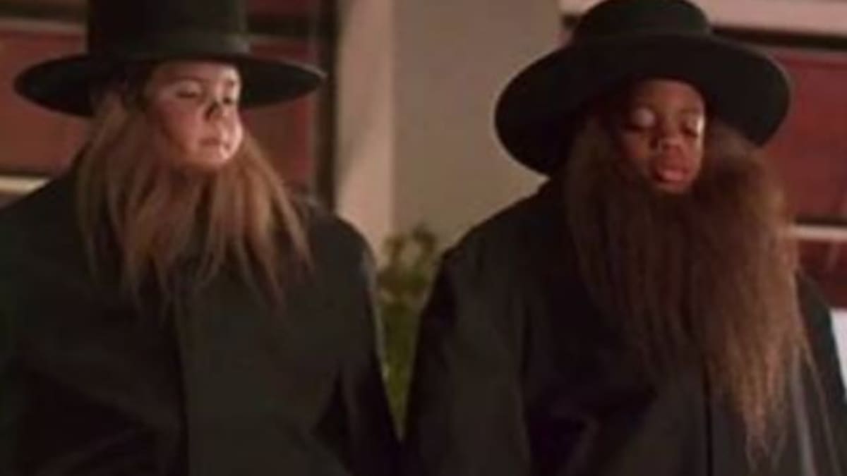 Intentan colarse al cine a ver Black Panther con un peculiar disfraz