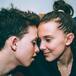 Millie Bobby Brown y su novio cantando son lo más tierno de internet