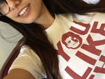 Mia Khalifa recibe el año con foto de infarto