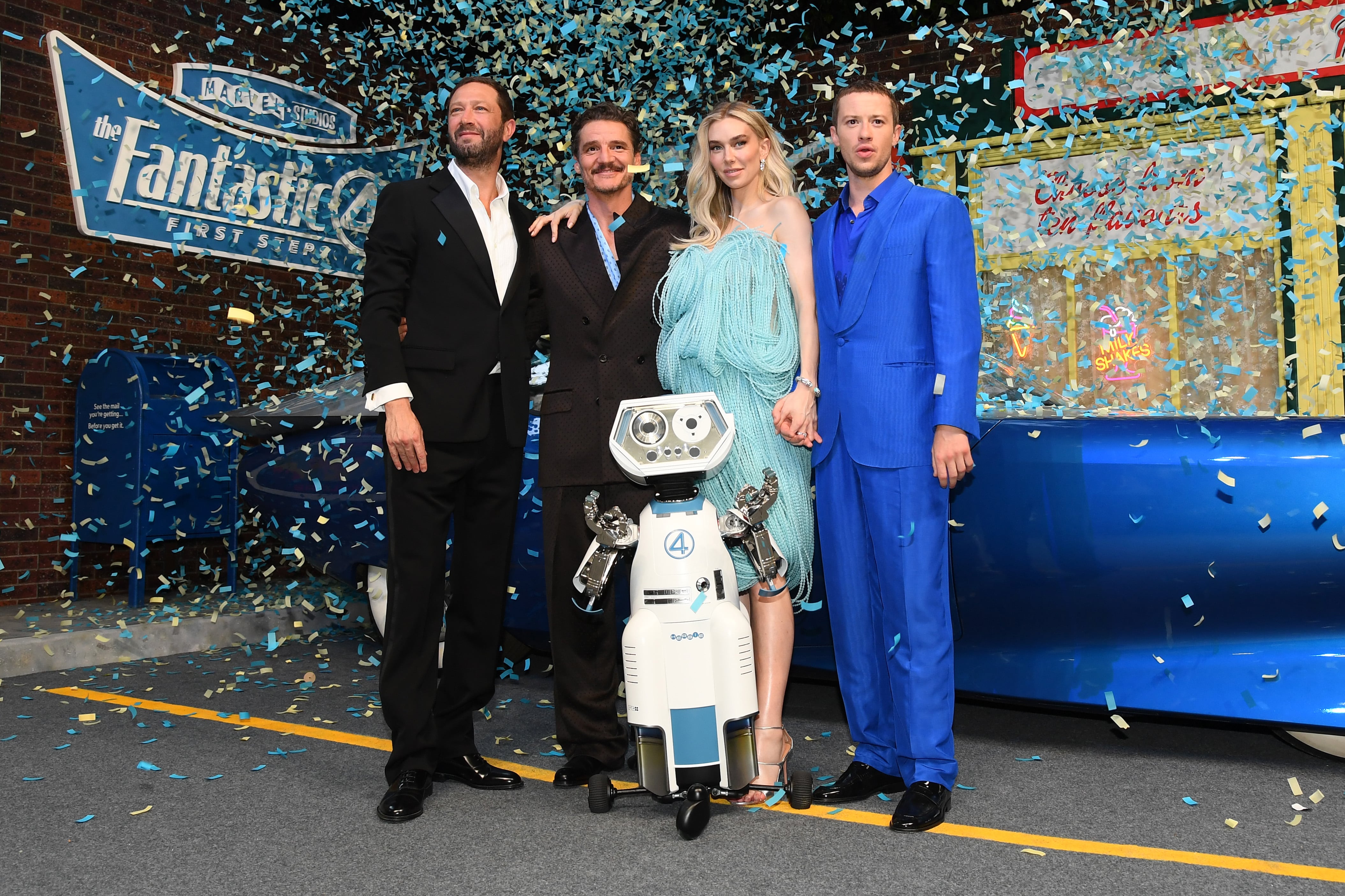 Los protagonistas de Los 4 Fantásticos en la premiere de Londres.