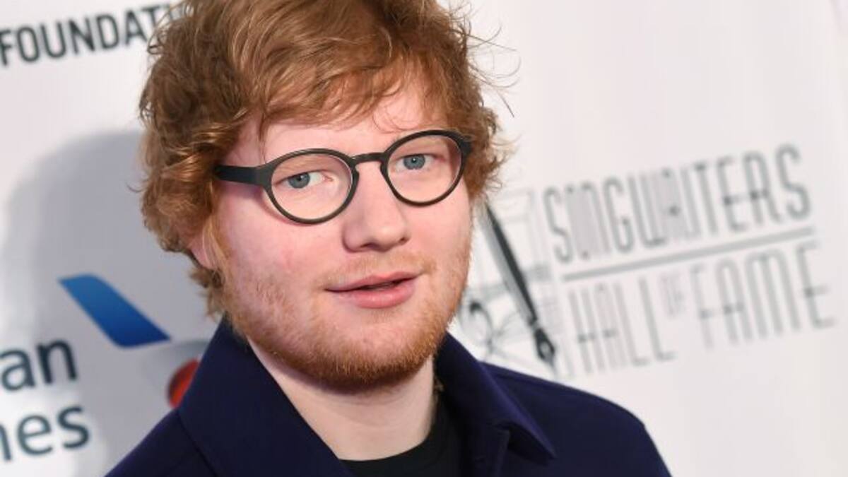 Ed Sheeran se comprometió con su novia