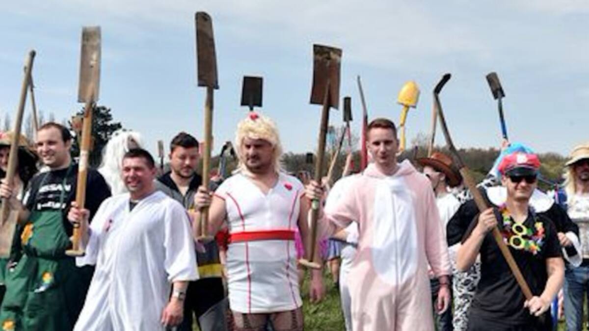 Más de 4,000 personas participaron en la búsqueda del tesoro de juguetes íntimos