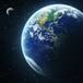 YouTuber afirma ante astronauta que La Tierra es plana